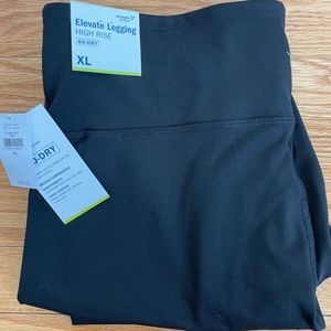 Old Navy Elevate Leggings size XL